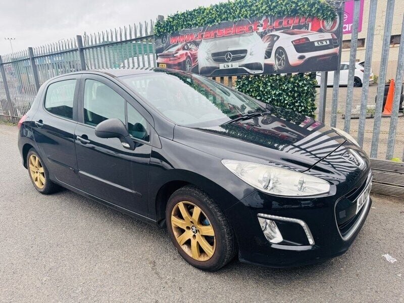 Black Used 2011 Peugeot 308 Active Hatchback | £1,990 (Fair price) - Image 1/4