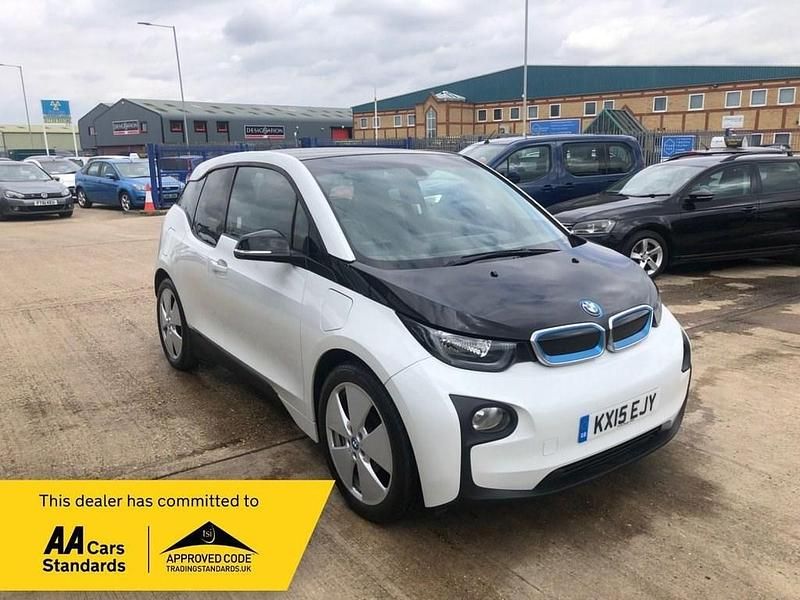 White Used 2015 BMW i3 Comfort Edition Hatchback | £5,457 (Fair price) - Image 1/4