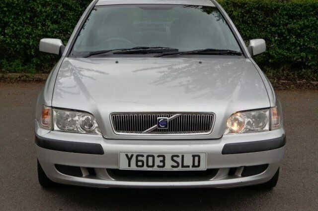 Used Volvo S40 122 HP (89 kW) 2001 Sedan
