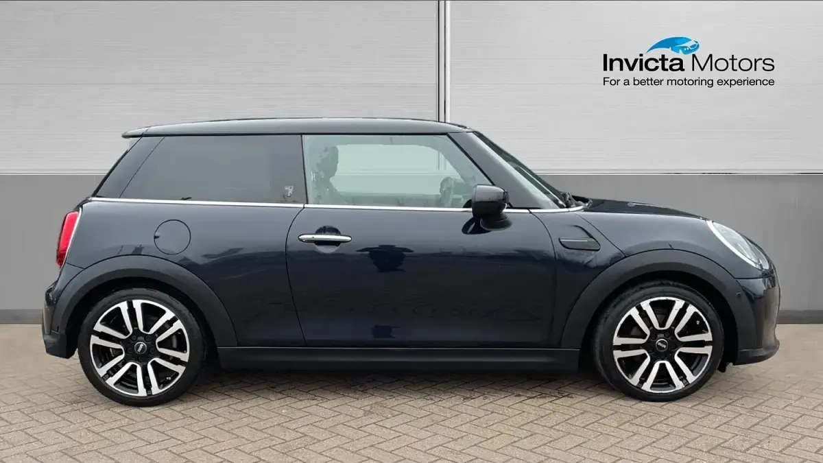 Used Mini Cooper Exclusive 136 HP (100 kW) 2022 Other Hatchback