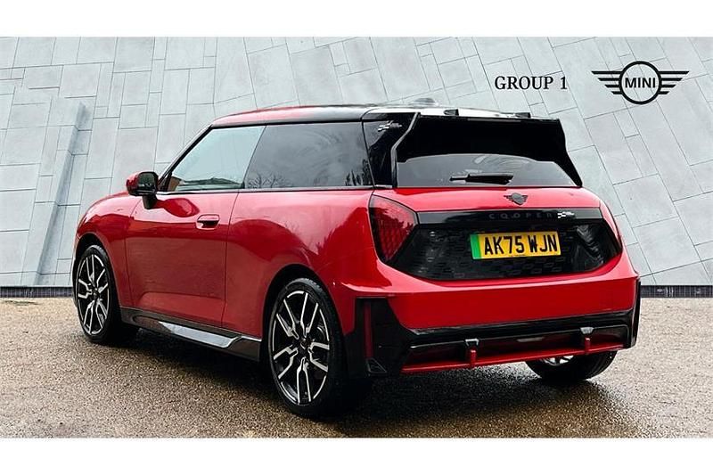 New Mini Cooper 189 kW (258 HP) 2025 Red Hatchback
