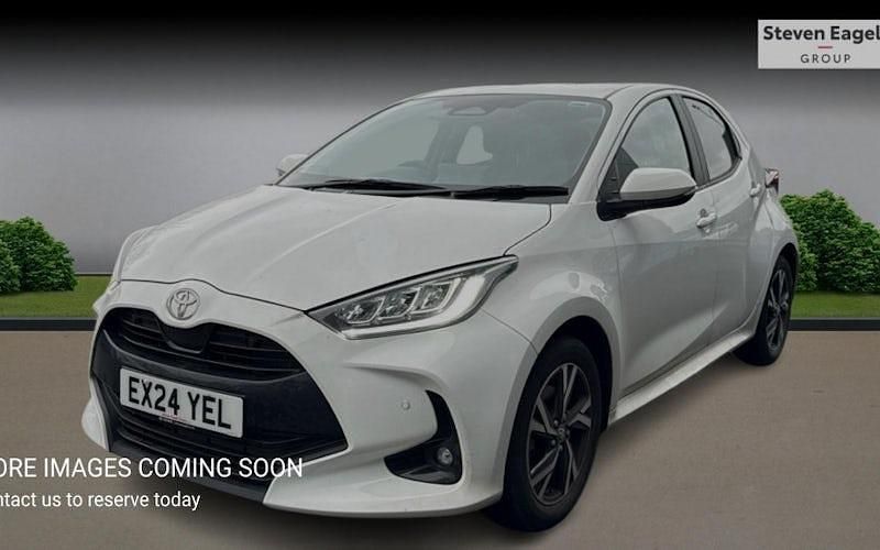 Used Toyota Yaris Hybrid Design 116 HP (85 kW) 2026 Hatchback