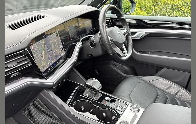 Used VW Touareg Black Edition 281 HP (206 kW) 2021 Grey SUV