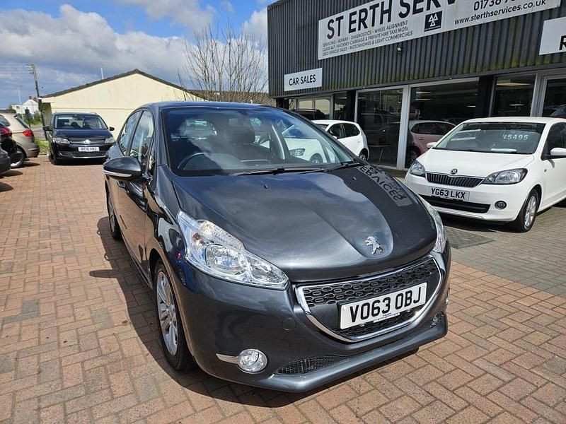 Second-hand Peugeot 208 Active 2013 Gri Hatchback