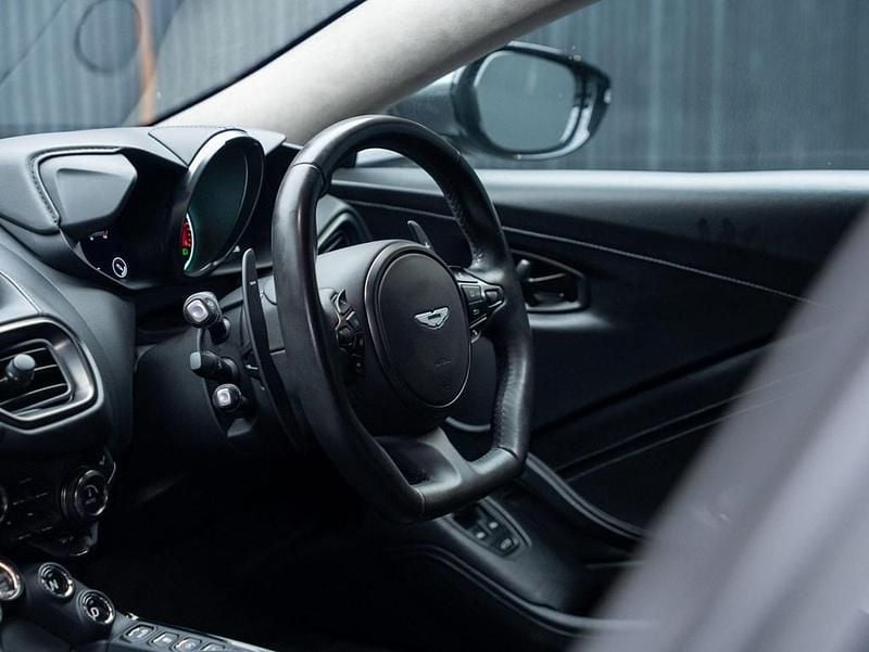 Used Aston Martin V8 Vantage 510 HP (375 kW) 2019 Silver Coupe