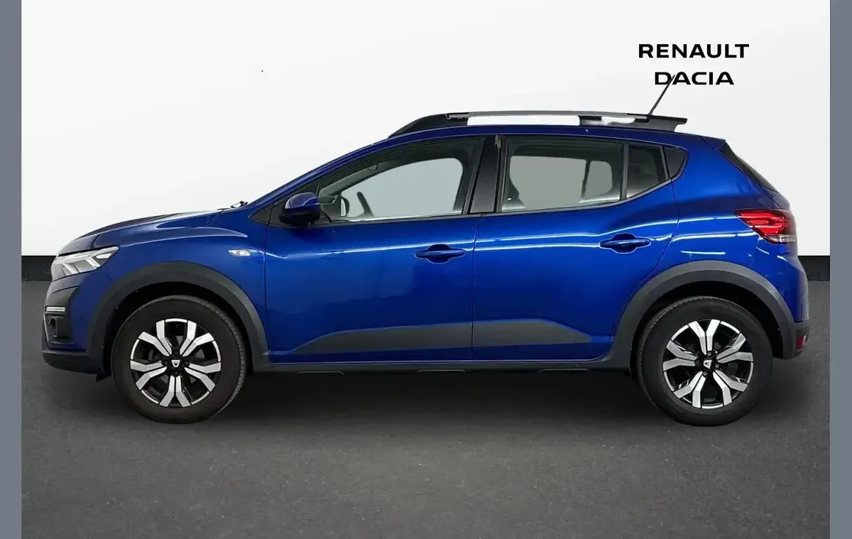 Used Dacia Sandero Prestige 90 HP (66 kW) 2022 Blue Hatchback