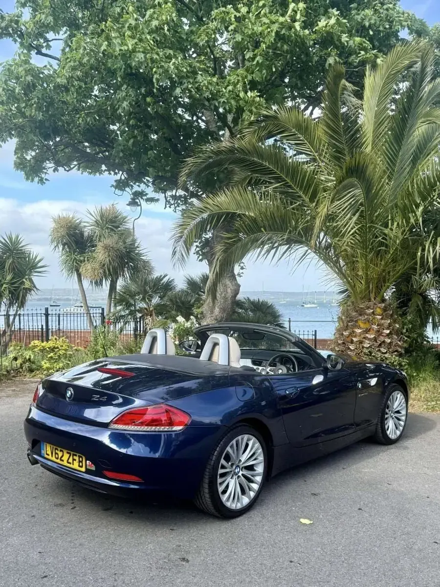 Used BMW Z4 2012 Blue Cabriolet