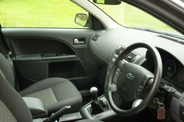 Used Ford Mondeo 2005 Hatchback