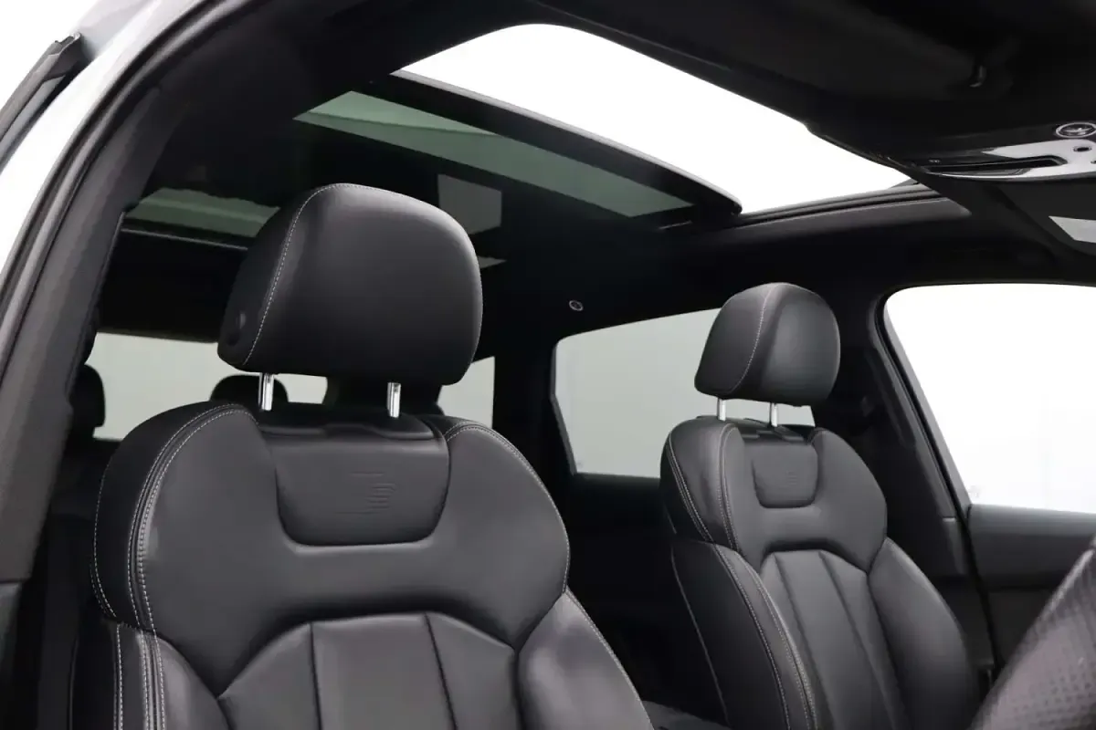 Used Audi Q7 S-Line 2015 White SUV