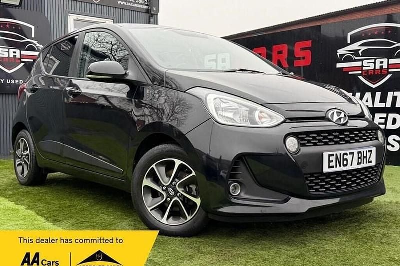 Black Used 2018 Hyundai i10 Premium Hatchback | £5,395 (Good price) - Image 1/1