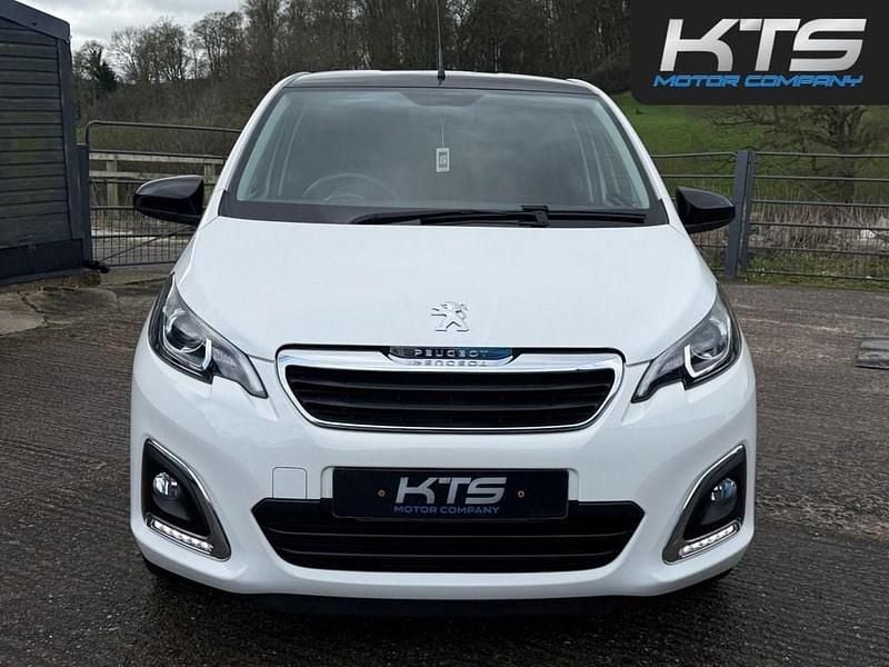 Used Peugeot 108 Allure 72 HP (52 kW) 2018 White Hatchback