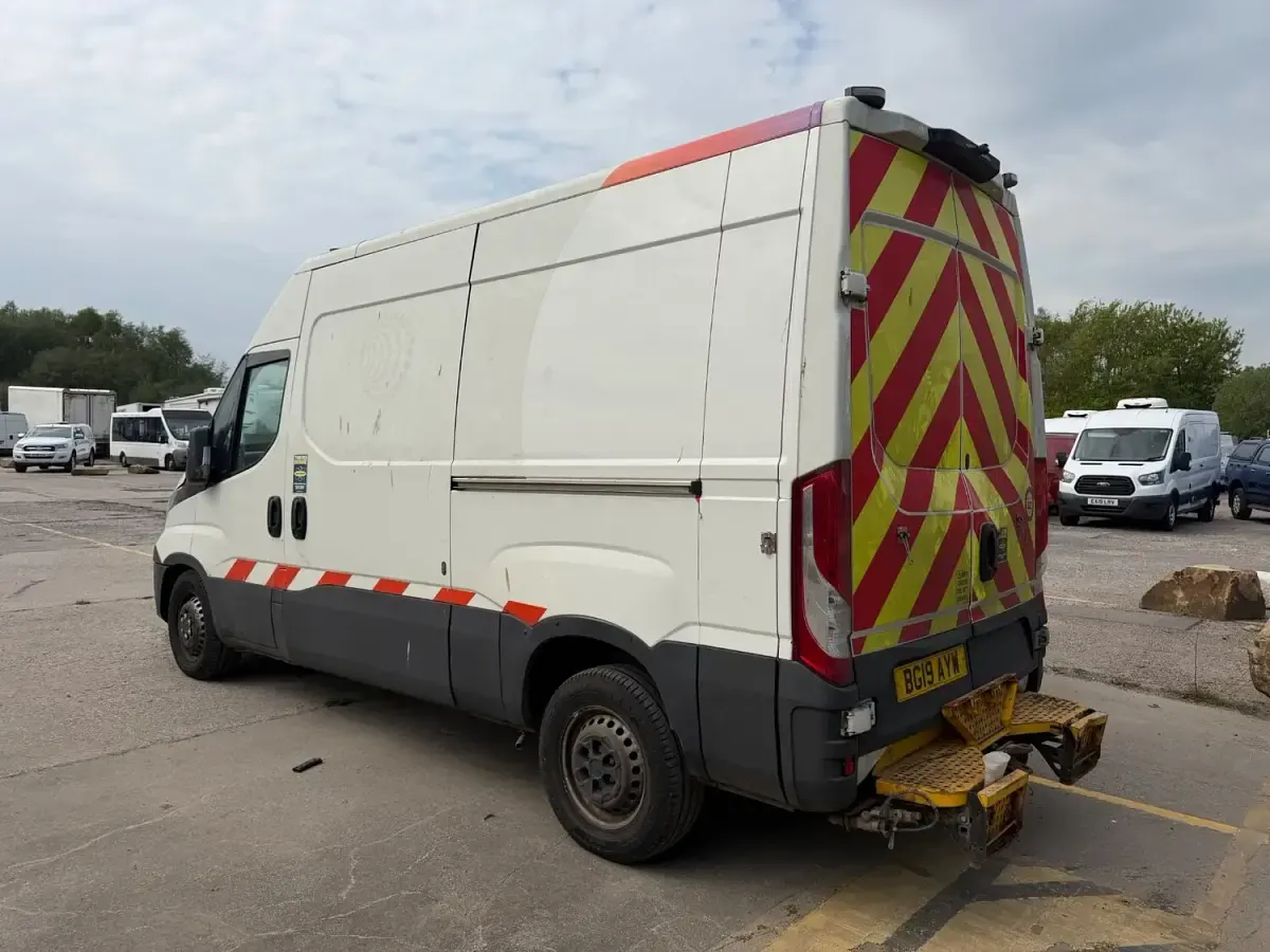 Used Iveco Daily 2019 White Van