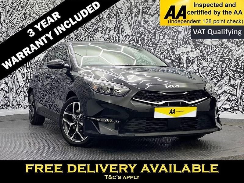 Black Used 2022 Kia Ceed 3 Hatchback | £15,295 (Fair price) - Image 1/2