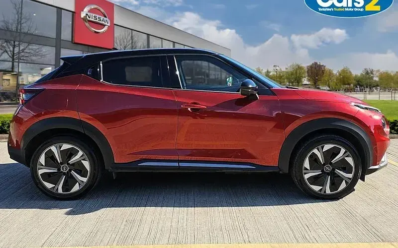 Used Nissan Juke Tekna+ 143 HP (105 kW) 2025 Red SUV