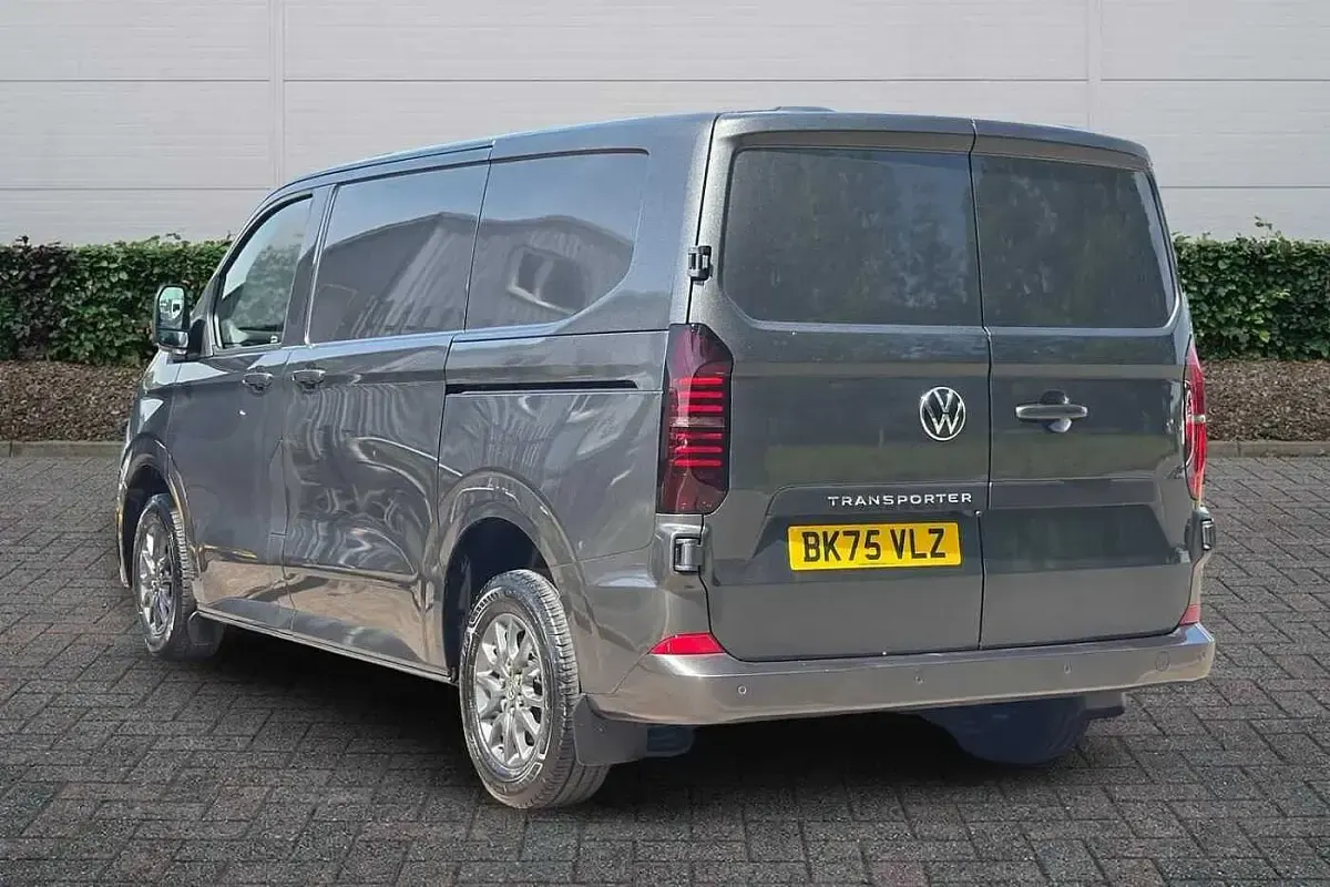 Used VW T7 2025 Graphite dust Van