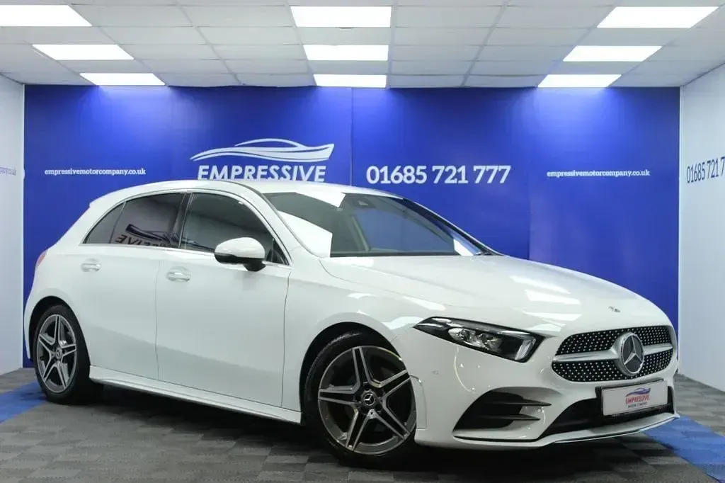 Used Mercedes A180 Executive 116 HP (85 kW) 2019 White Hatchback