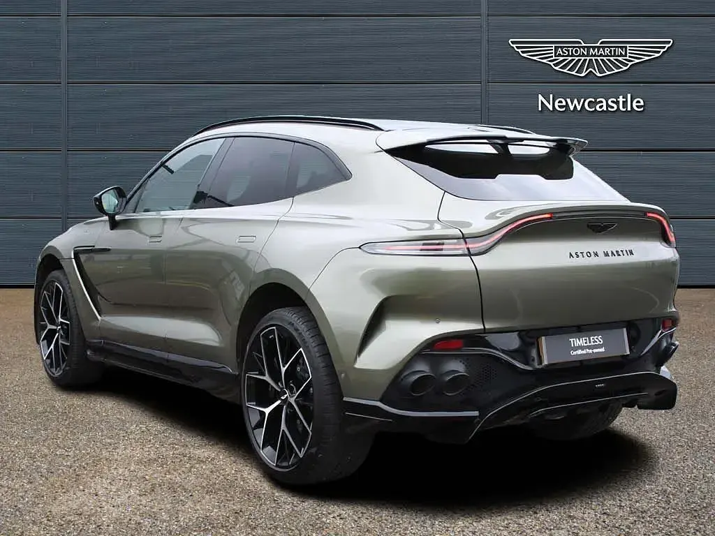Used Aston Martin DBX 707 HP (519 kW) 2023 Green SUV