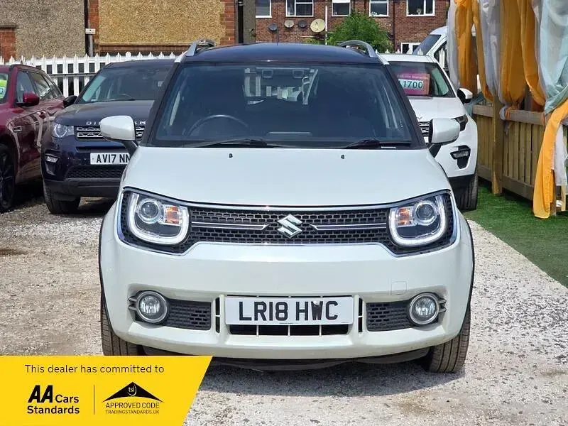 Used Suzuki Ignis SZ5 90 HP (66 kW) 2018 White/black SUV