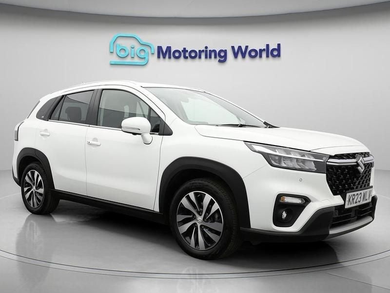 White Used 2023 Suzuki SX4 S-Cross SUV | £18,200 (Good price) - Image 1/4