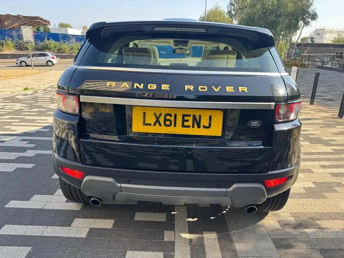Used Land Rover Range Rover evoque Prestige 2011 Black Estate
