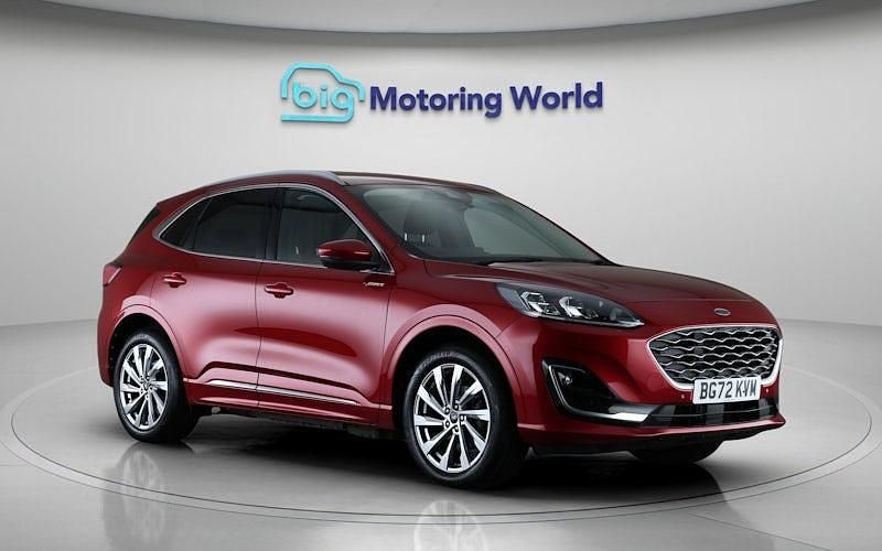 Used Ford Kuga Vignale 224 HP (164 kW) 2022 Red SUV