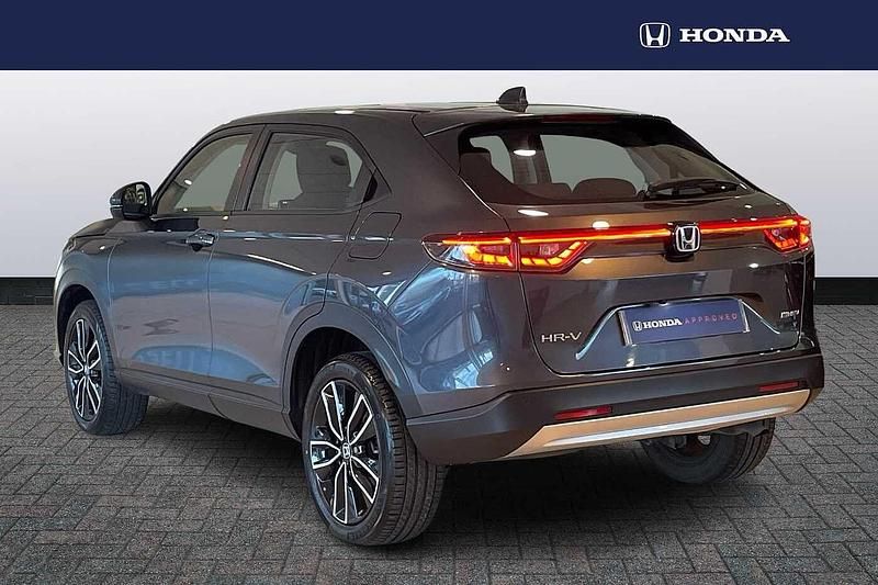 Used Honda HR-V Elegance 131 HP (96 kW) 2022 Grey SUV