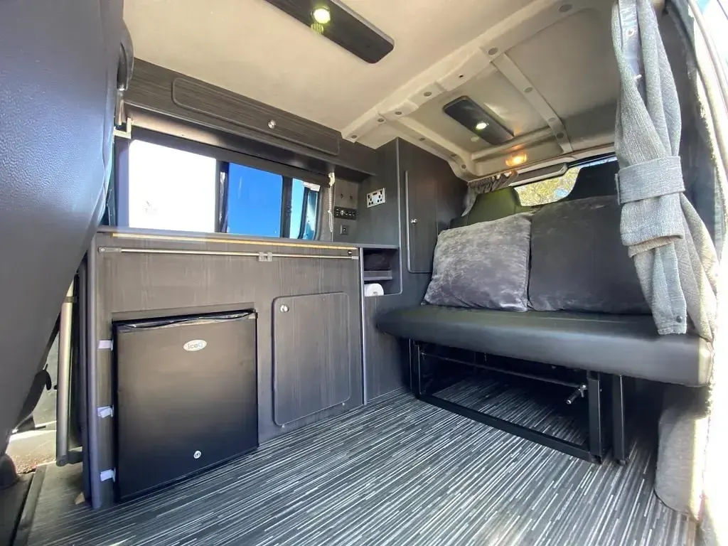 Second-hand Peugeot Expert Comfort 2011 Albastru Van