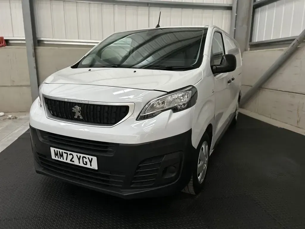 Begagnad Peugeot Expert Premium 100 HK (73 kW) 2022 Vit Van