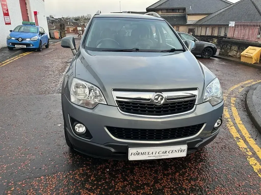 Używany Vauxhall Antara S 161 KM (118 kW) 2014 Szary SUV