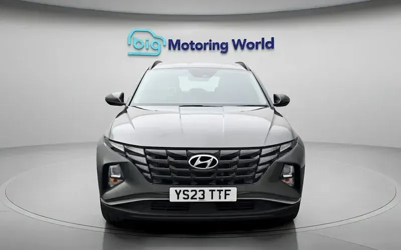 Used Hyundai Tucson SE 180 HP (132 kW) 2023 Grey SUV