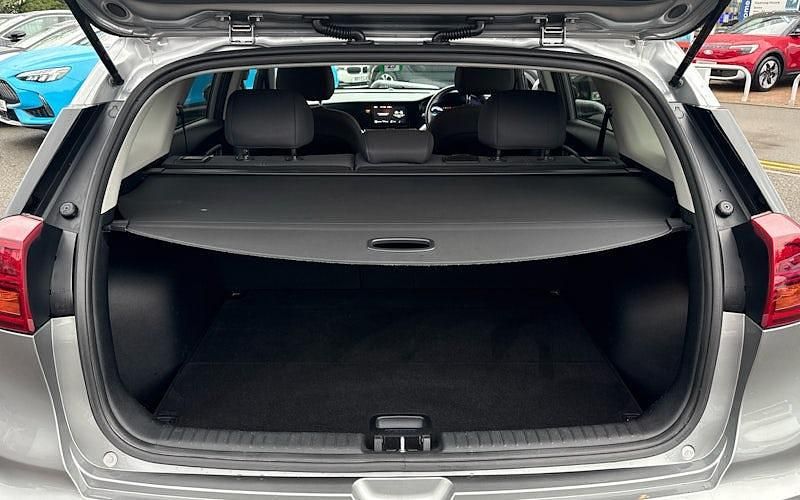 Used Kia Niro 141 HP (103 kW) 2022 SUV