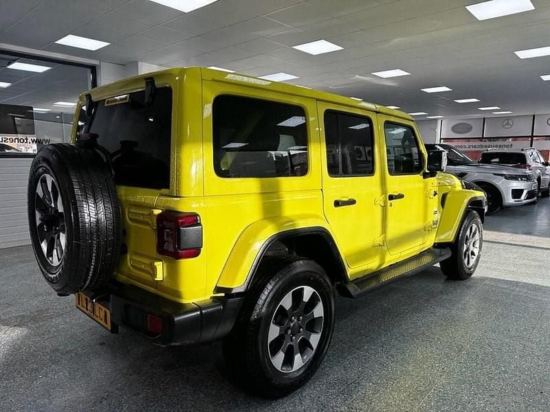 Used Jeep Wrangler Overland 272 HP (200 kW) 2023 Yellow SUV