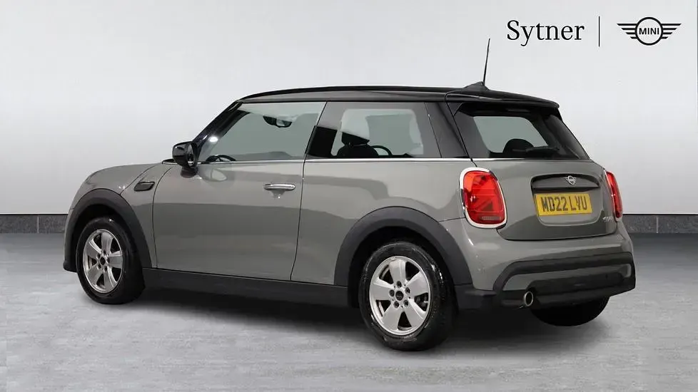 Used Mini Cooper Classic 134 HP (98 kW) 2022 Grey Hatchback