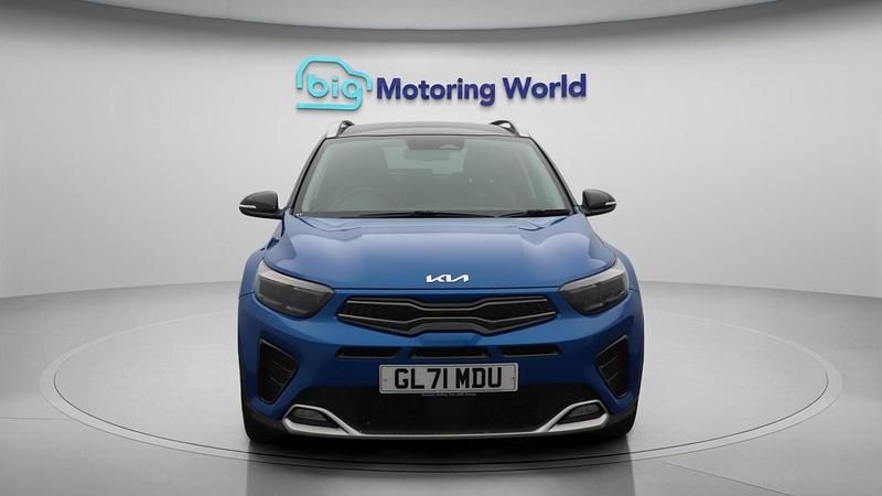 Used Kia Stonic GT-Line S 118 HP (86 kW) 2022 Blue SUV