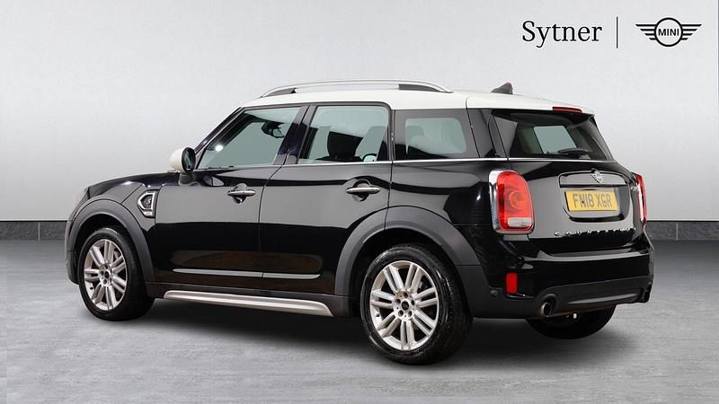Used Mini Cooper S Countryman 189 HP (139 kW) 2018 Black SUV