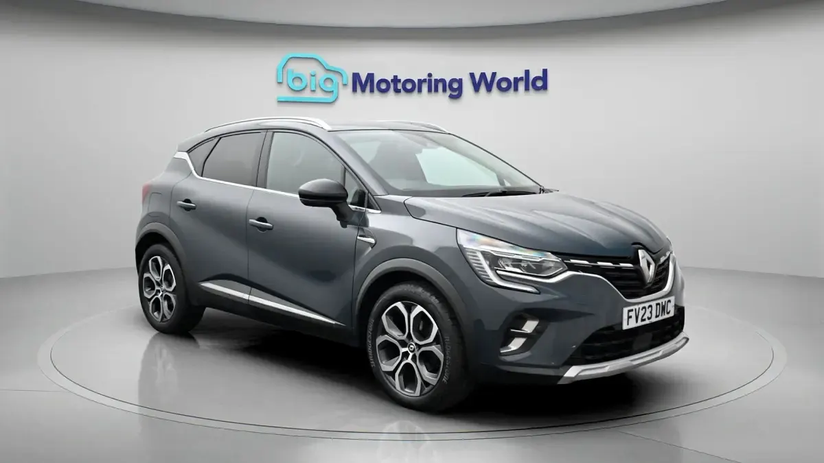Usado Renault Captur Techno 91 HP (66 kW) 2023 SUV