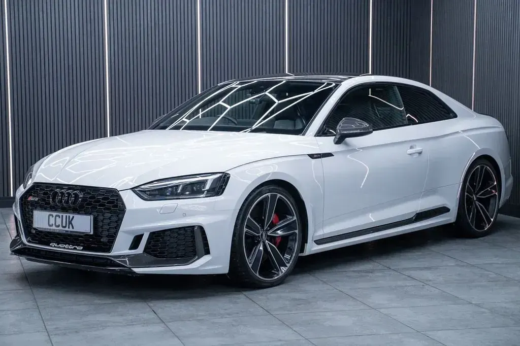Used Audi RS5 Advanced 450 HP (330 kW) 2018 White Coupe