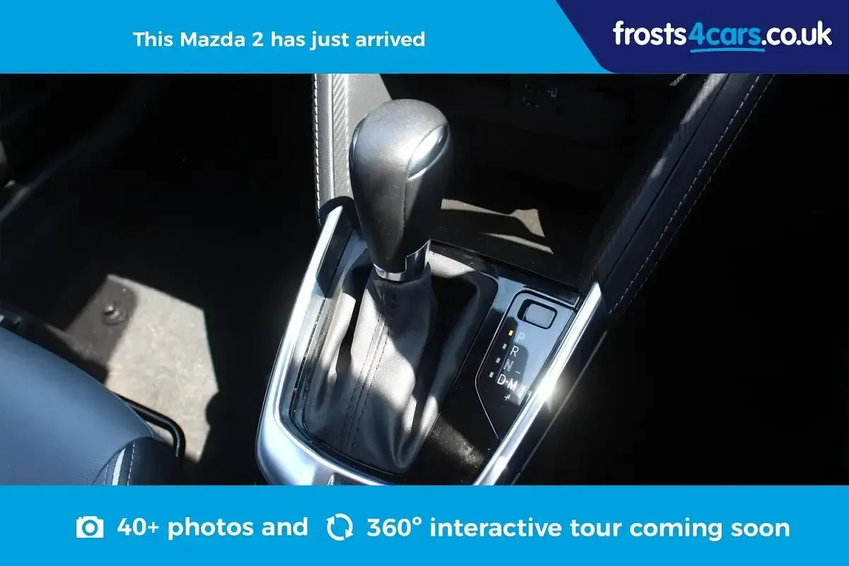 Used Mazda 2 Inclusive 116 HP (85 kW) 2023 Red Hatchback