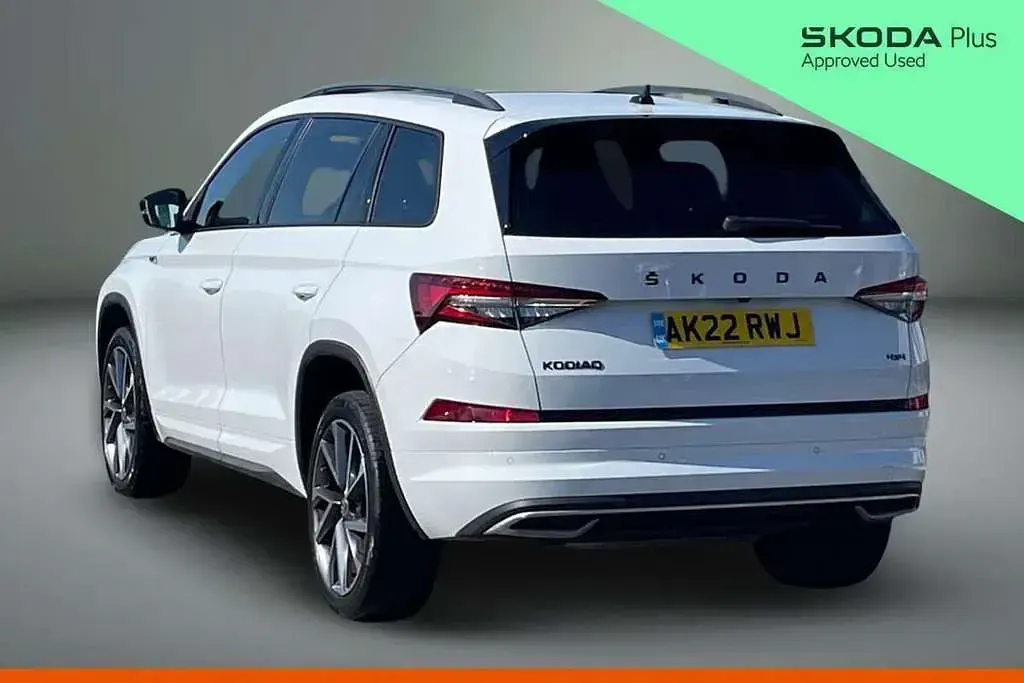Used Skoda Kodiaq SportLine 187 HP (137 kW) 2022 White SUV