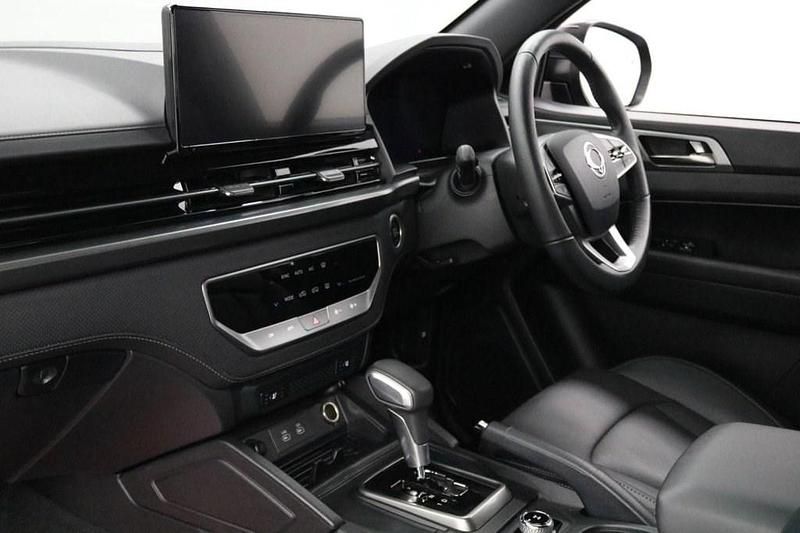 Used Ssangyong (KGM) Musso 202 HP (148 kW) 2025 Black Pickup