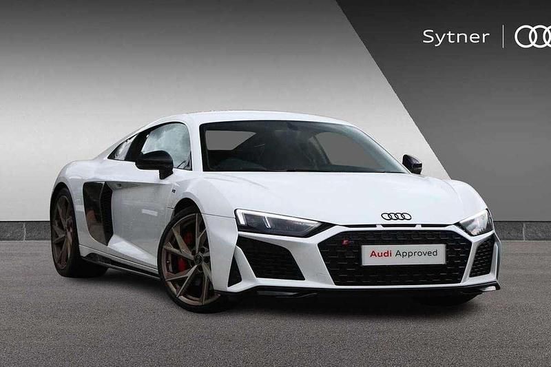 White Used 2024 Audi R8 Coupé Performance Coupe | £107,500 (Expensive) - Image 1/4