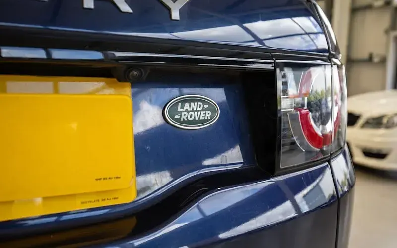Used Land Rover Discovery Sport HSE 179 HP (131 kW) 2015 Blue SUV