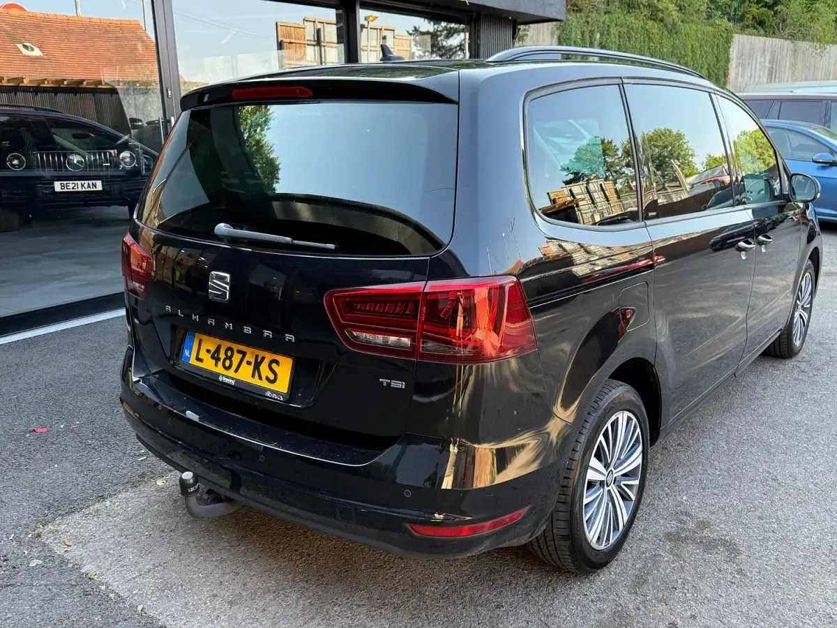 Used Seat Alhambra SE 2018 Black MPV