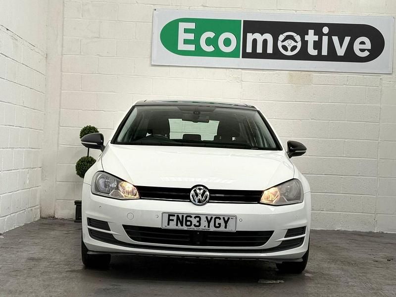 Used VW Golf VII SE 122 HP (89 kW) 2013 White Hatchback