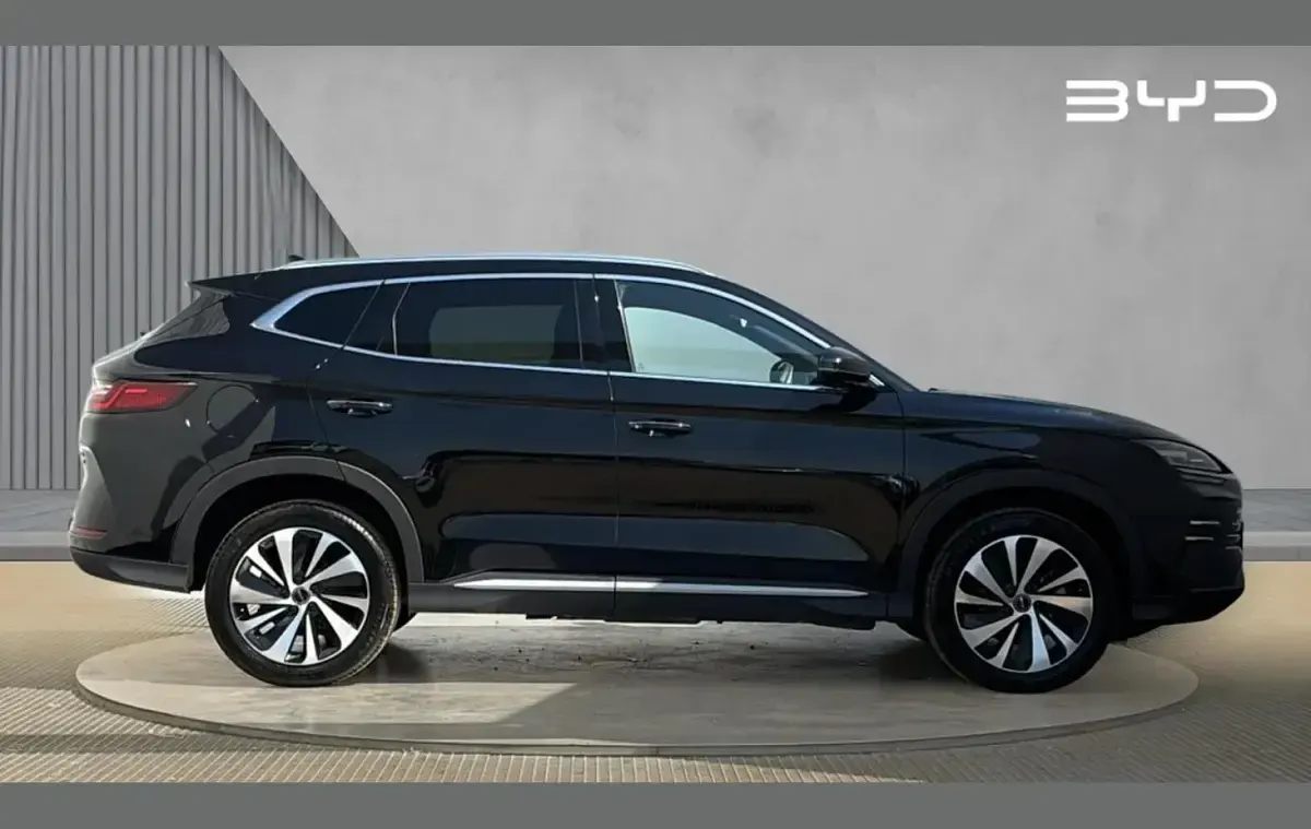 Used BYD Seal U Comfort 218 HP (160 kW) 2025 Black SUV