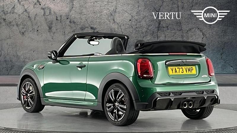 Used Mini John Cooper Works 228 HP (167 kW) 2024 Green Hatchback