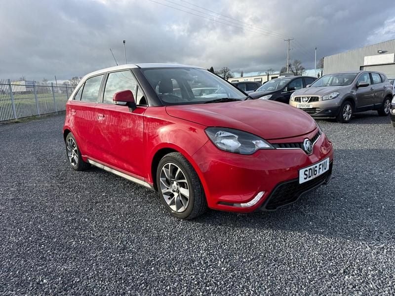Used MG MG3 2016 Red Hatchback