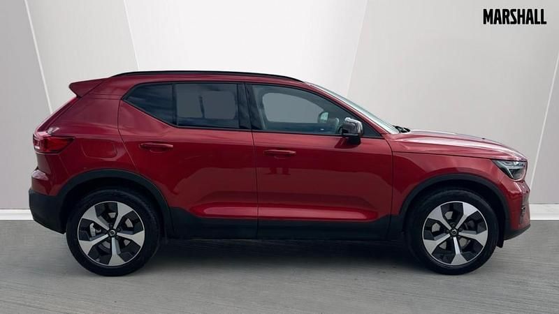 Used Volvo XC40 Ultimate 197 HP (144 kW) 2023 Red SUV