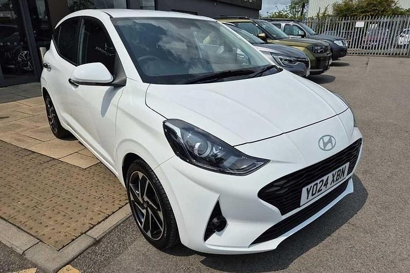 White Used 2024 Hyundai i10 Premium Hatchback | £14,995 (Fair price) - Image 1/1