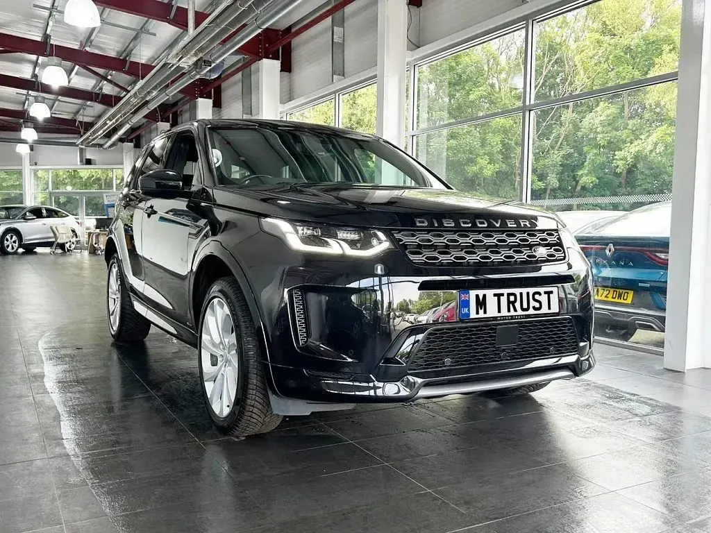 Used Land Rover Discovery Sport HSE Dynamic 180 HP (132 kW) 2020 Black SUV